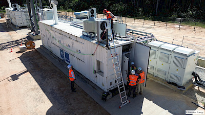 fuel_cell_drone_image_2.jpg